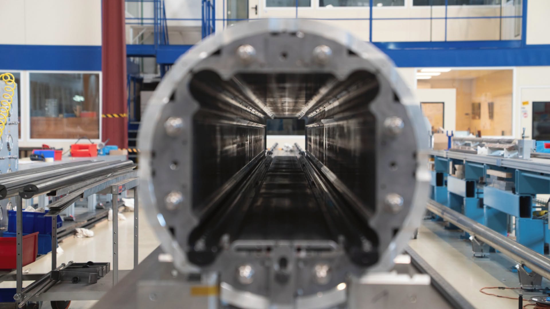 CERN opreste din nou activitatea celui mai mare accelerator de particule din lume Urmeaza o perioada de renovare pentru experimente fara precedent