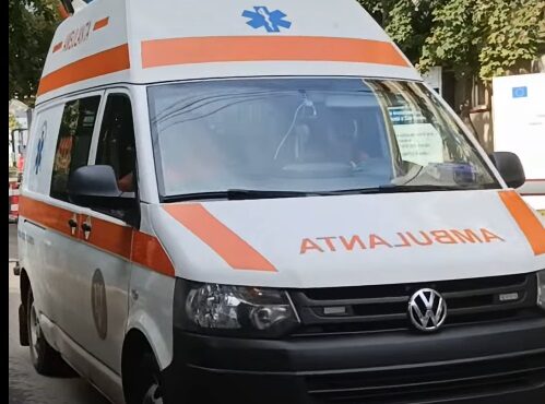 Copil de doi ani, ars cu apă fiartă, dus de urgență la spital în Bistrița. 2 Copil de doi ani ars cu apa fiarta dus de urgenta la spital in Bistrita