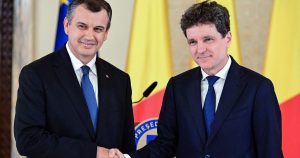 Discutiile guvernului Romaniei se blocheaza pe masura ce timpul pentru constitutie se scurge