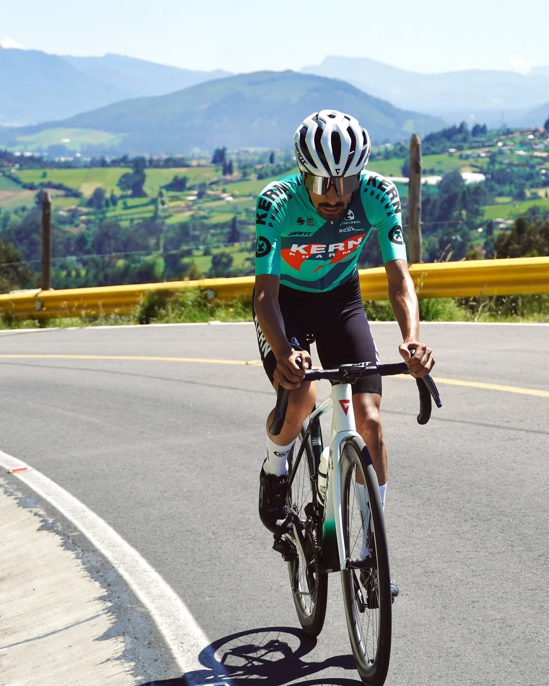 Echipa UCI Pro Kern Pharma isi face debutul la Turul Ciclist al Sibiului Castigatorul din 2018 va fi prezent la start