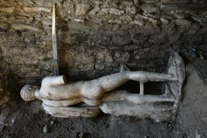 O statuie a zeitei Artemis a fost descoperita in Bulgaria
