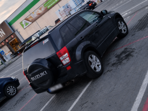 Parcare de lux in Cluj Napoca Un sofer a ocupat patru locuri de parcare cu masina sa