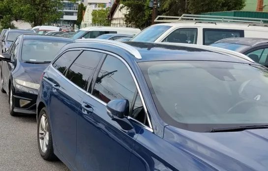 Probleme de siguranță pe o stradă din Cluj-Napoca! Cetățenii cer măsuri urgente pentru înlăturarea pericolului. 2 Probleme de siguranta pe o strada din Cluj Napoca Cetatenii cer masuri urgente pentru inlaturarea pericolului