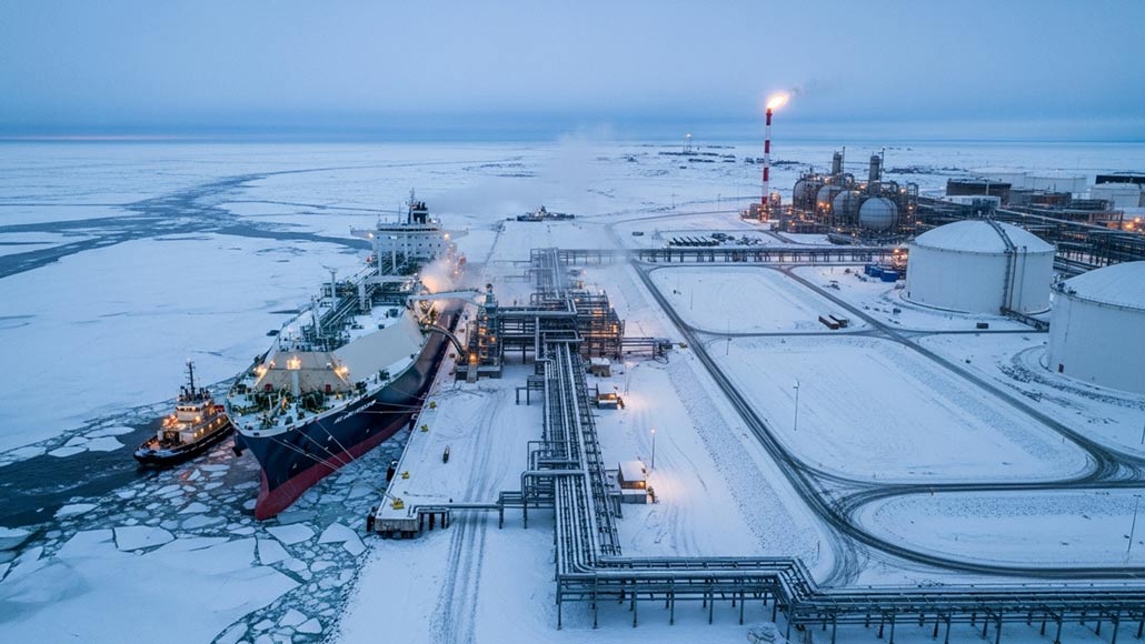 Putin a decis sa cumpere participatia Frantei in proiectul important Arctic LNG 2 din Peninsula Gidan