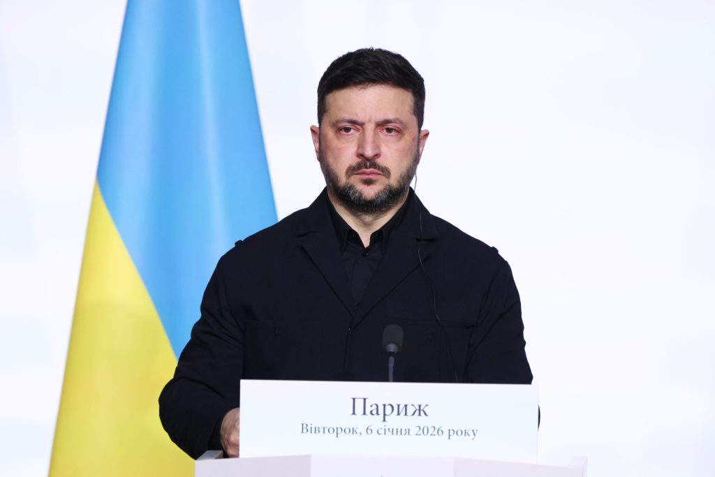„Sancțiuni prin atacuri la distanță: Zelenski anunță lovituri asupra unor ținte strategice din Rusia.” 2 Sanciuni prin atacuri la distant Zelenski anun lovituri asupra unor tinte strategice din Rusia