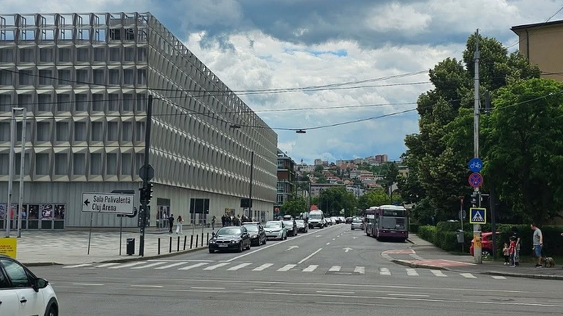 USR cere măsuri urgente pentru traficul blocat din Grigorescu: „Șantierele ne iau timp și ne consumă nervii. De ce nu ajustează Primăria măcar semafoarele?” 2 USR cere masuri urgente pentru traficul blocat din Grigorescu Santierele ne iau timp si ne consuma nervii De ce nu ajusteaza Primaria macar semafoarele
