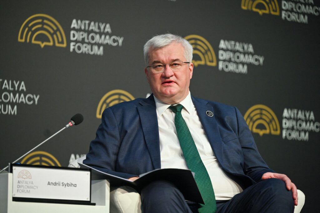 Ucraina urmareste cu atentie situatia din Belarus Ministrul de Externe Nu ne asteptam ca ei sa participe la razboi