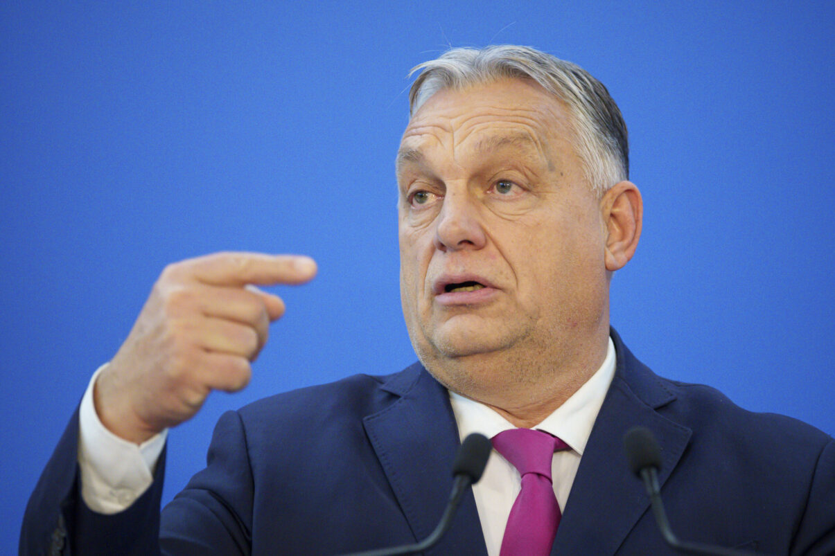 Ungaria investigheaza disparitia a 3 5 miliarde de euro din fondurile UE Ancheta il implica pe Orban