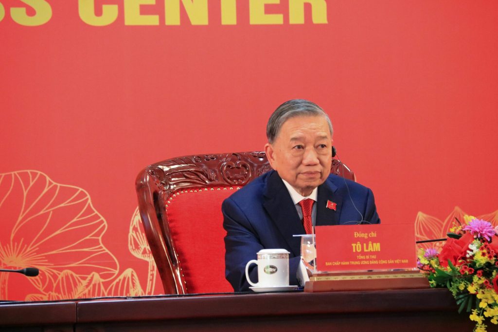 aproape 10000 de prizonieri urmeaza sa fie eliberai in curand in vietnam