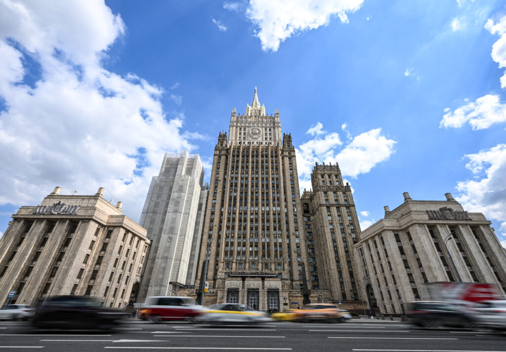 intalnire rara la moscova pe tema razboiului din ucraina ambasadorii frantei germaniei si marii britanii au avut discutii cu un oficial rus