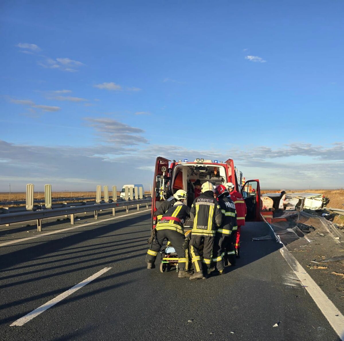 Accident pe drumul spre Litoral doi copii raniti in urma unei coliziuni intre trei masini