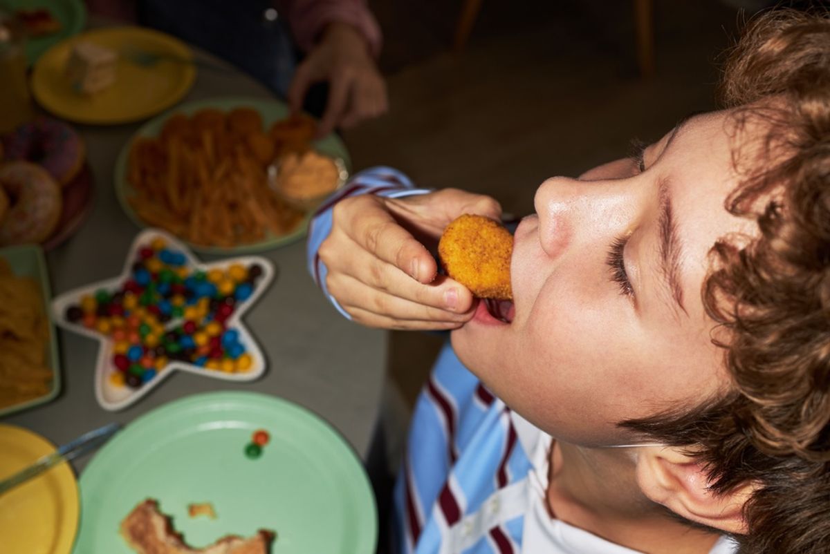 Alimentele care ar trebui evitate in dieta copiilor Recomandarile medicilor