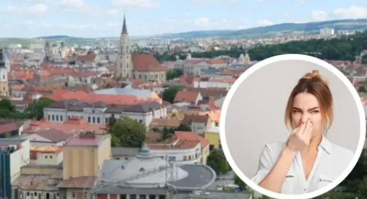 Clujenii cer solutii rapide dupa valul de mirosuri insuportabile Platim chirii extrem de mari si ne sufocam in fiecare seara