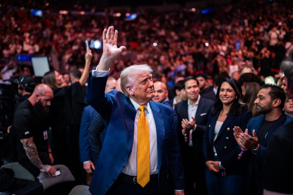 Donald Trump anunta o conventie speciala a Partidului Republican inainte de algerile intermediare