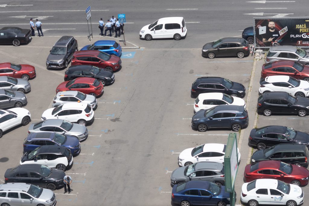 Frauda de 300 de milioane de euro cu TVA in sectorul auto Arestari si perchezitii in trei state