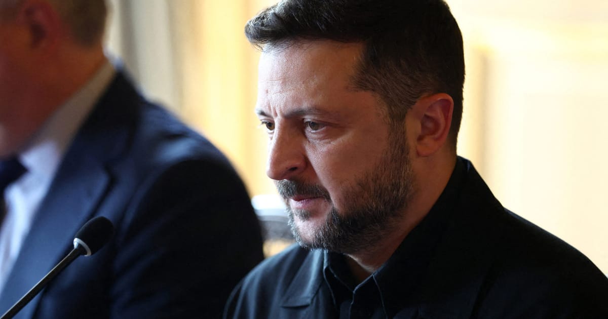 Investigatia asupra coruptiei conduce la o reorganizare surpriza in cabinetul lui Zelenskyy din Ucraina