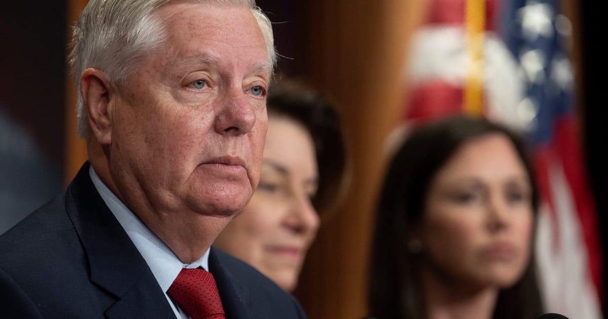 Liderii europeni isi exprimau regretul cu privire la disparitia senatorului american Lindsey Graham