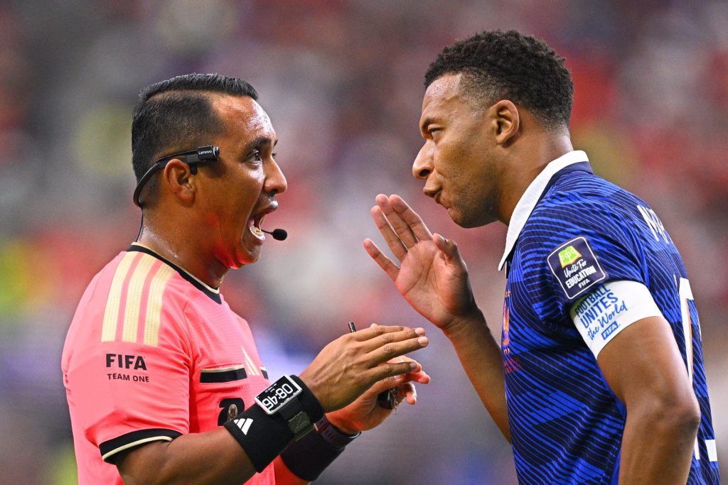 Presa franceza critica severa la adresa lui Mbappe si a vedetelor Frantei dupa eliminarea de la Cupa Mondiala Surclasati o lectie pe toate planurile