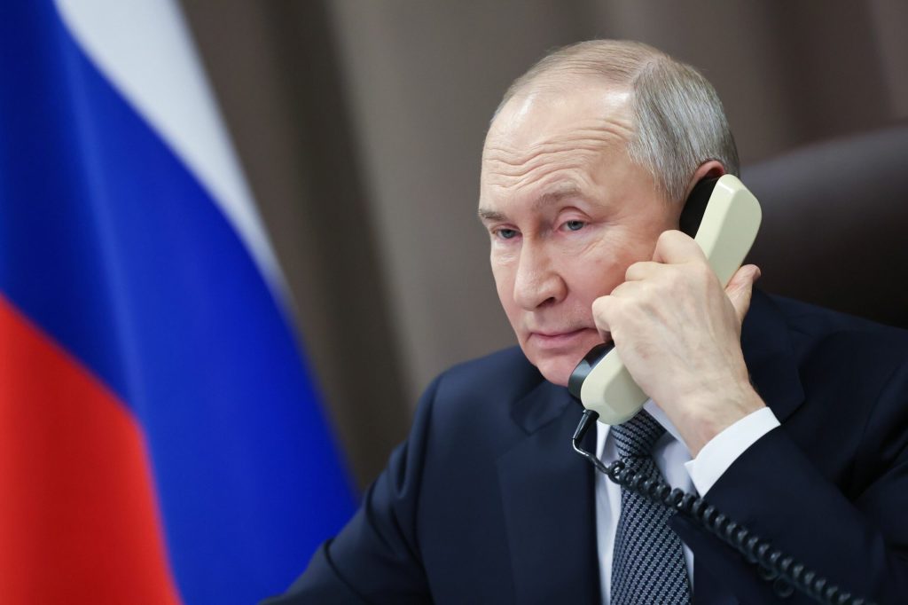 Ungaria proclama ruperea relationilor cu Moscova Inchidem usa in fata rusilor Ministru Serviciile secrete ruse ar fi incercat sa patrunda prin usa din spate