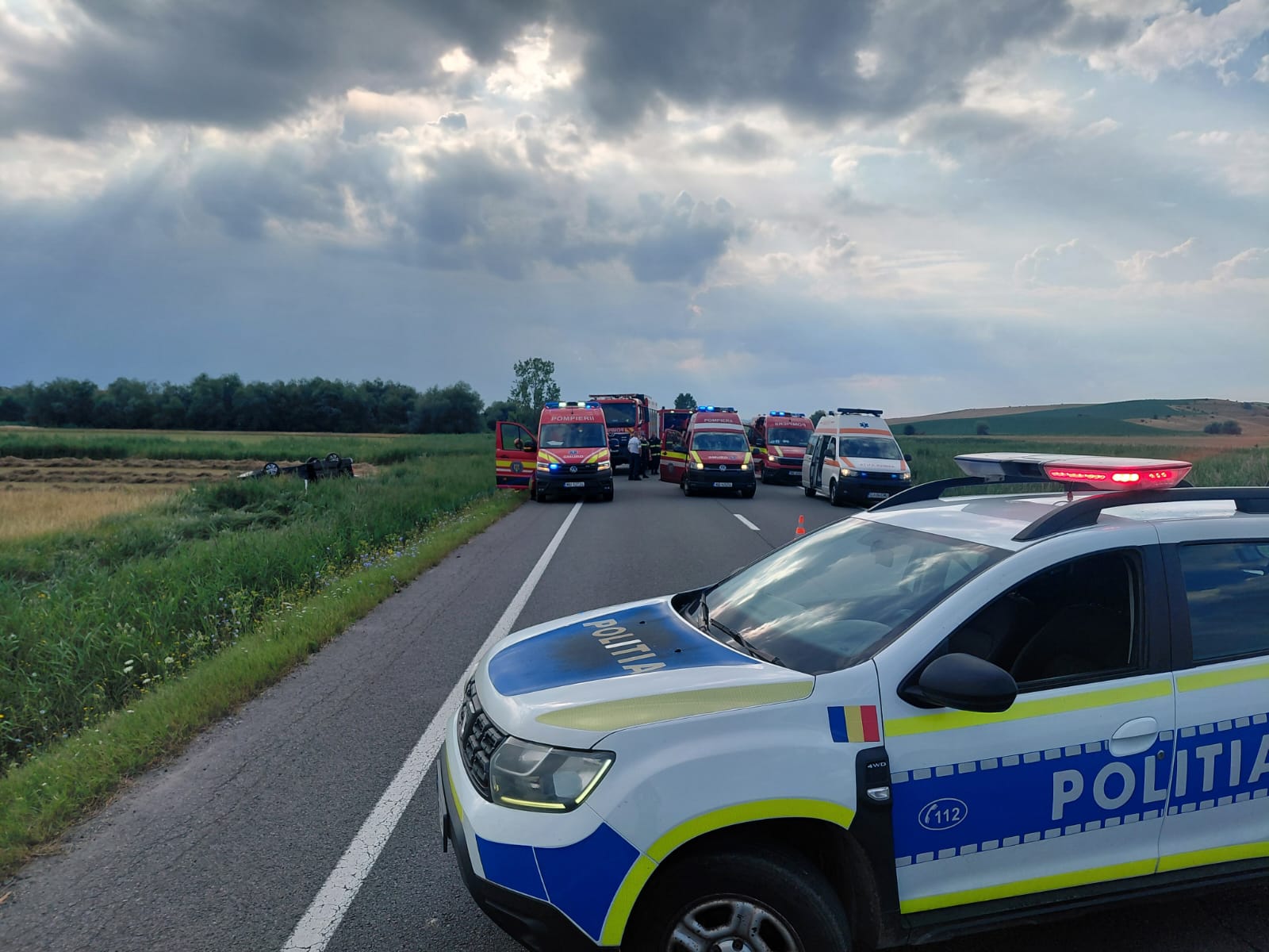 noi informatii despre accidentul grav de langa huedin ipj cluj explica cum a avut loc rasturnarea masinii cu sase persoane in interior