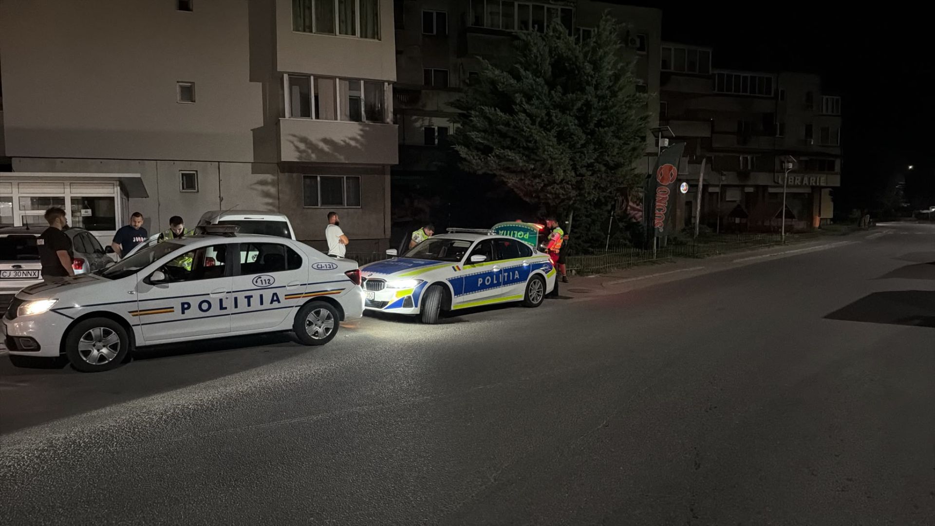 A crezut ca va scapa de politisti un tanar a fost arestat dupa ce a condus fara permis baut si sub influenta substantelor psihoactive