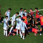 Argentina se confrunta cu costuri mari din cauza incidentelor de la finala Cupa Mondiala FIFA impune suspendari si amenzi de sute de mii de dolari