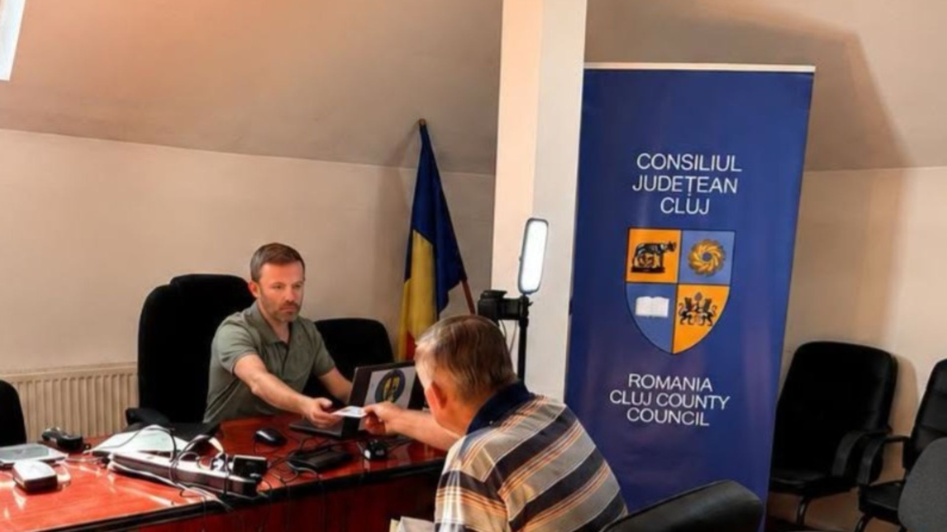 Caravana Cartii Electronice de Identitate sofeste la Feleacu Cetatenii din Cluj pot depune cererile direct la Primarie fara a fi necesar sa mearga in oras