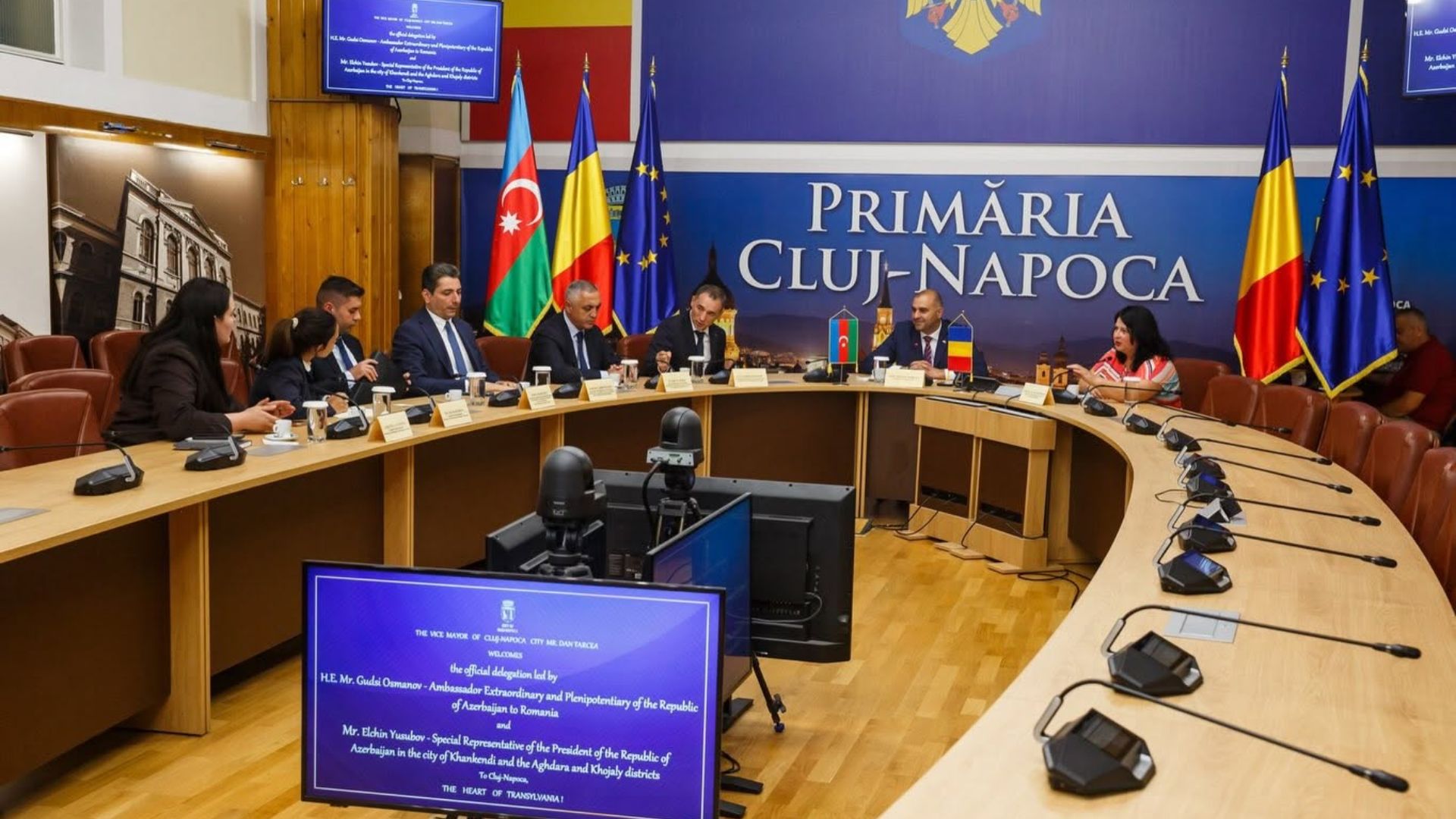 Cluj Napoca devine tot mai conectat pe plan international Ambasadorii Republicii Moldova si Azerbaidjanului au vizitat Primaria pentru discutii