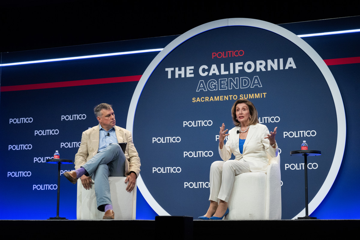 Pelosi Cei care erau constienti de declinul lui Biden ar fi trebuit sa intervina