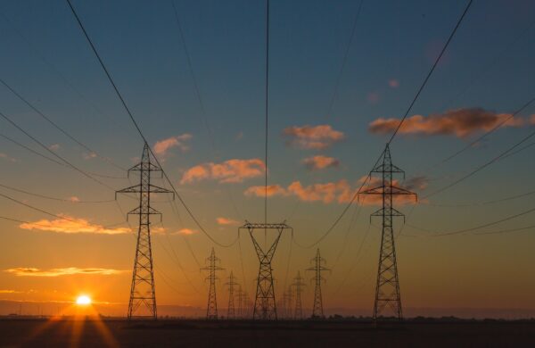 Republica Moldova semnaleaza un deficit energetic Cetatenii sunt sfatuiniti sa se pregateasca pentru posibile intreruperi de curent