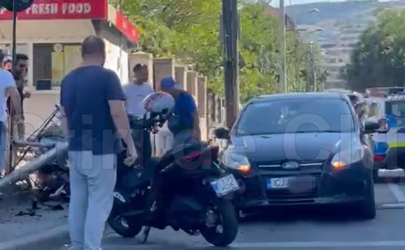 VIDEO Urmrire spectaculoasa pe strazile din Cluj Napoca in urma careia o femeie a fost ranita Tanarul fara permis care a furat masina a incercat sa scape