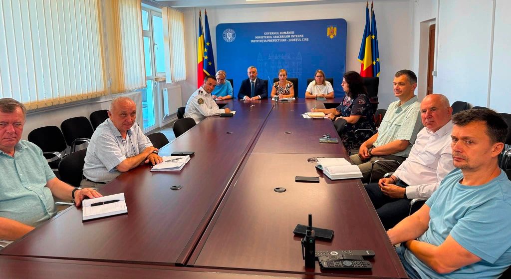 aproape 100 de proiecte pnrr din judetul cluj sunt in pericol sa ramana fara finantare prefectul maria forna a stabilit un termen de doar doua saptamani pentru primarii