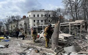 atacuri in ucraina o drone rusa a lovit locuinte in harkov iar doua persoane au murit in regiunea sum