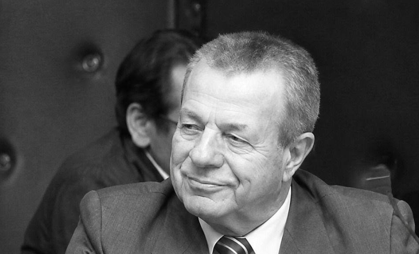 doliu la campia turzii fostul viceprimar ioan tulai a trecut in nefiinta dupa o lunga suferinta primarul dorin lojigan a plecat spre lumina