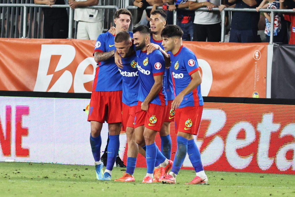echipa ideala a etapei a 5 a din superliga fcsb are trei jucatori in primul 11