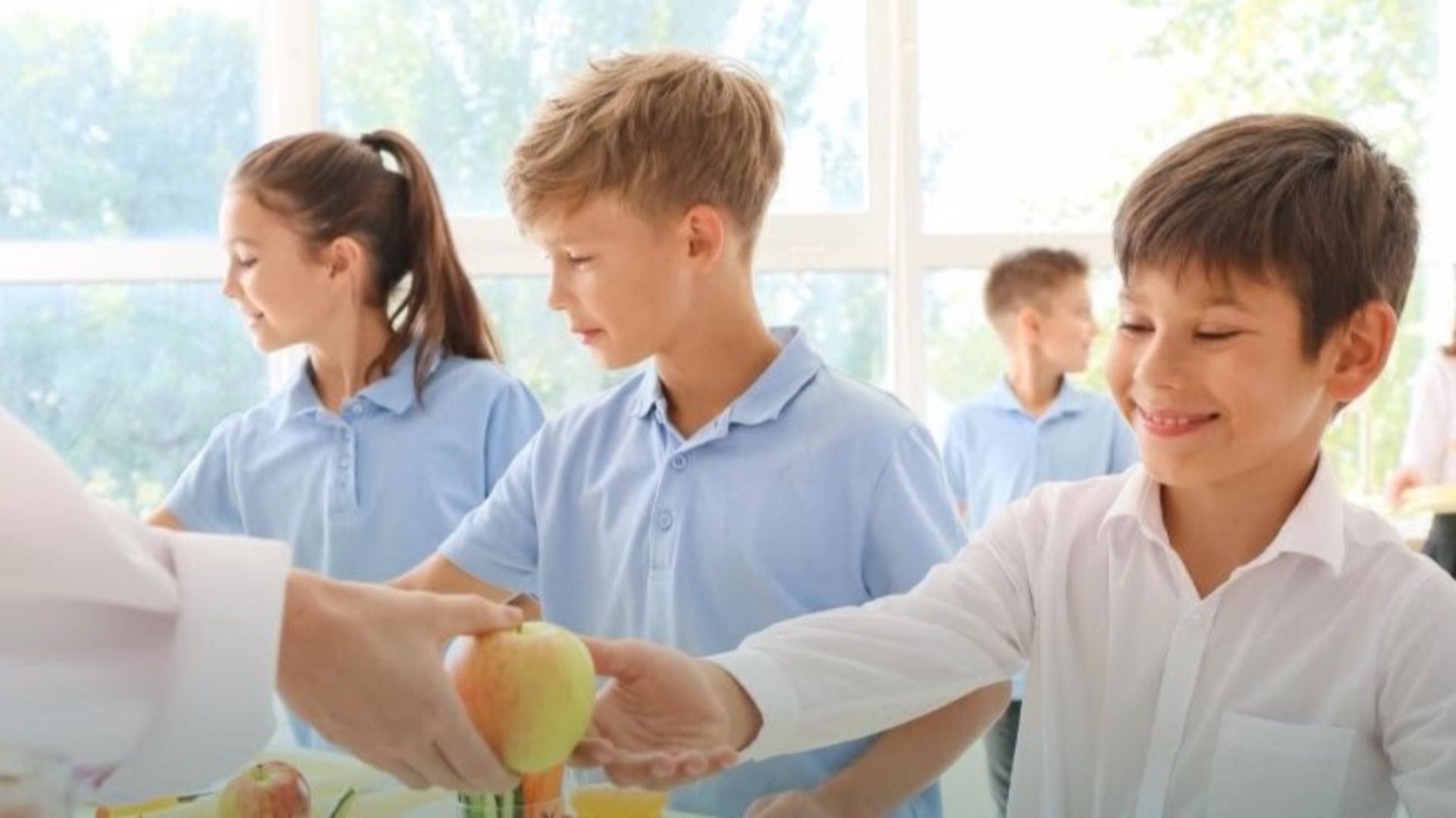 mese calde pentru copiii din apahida primaria anunta extinderea programului la cesa gradinita si pana in clasa a iva