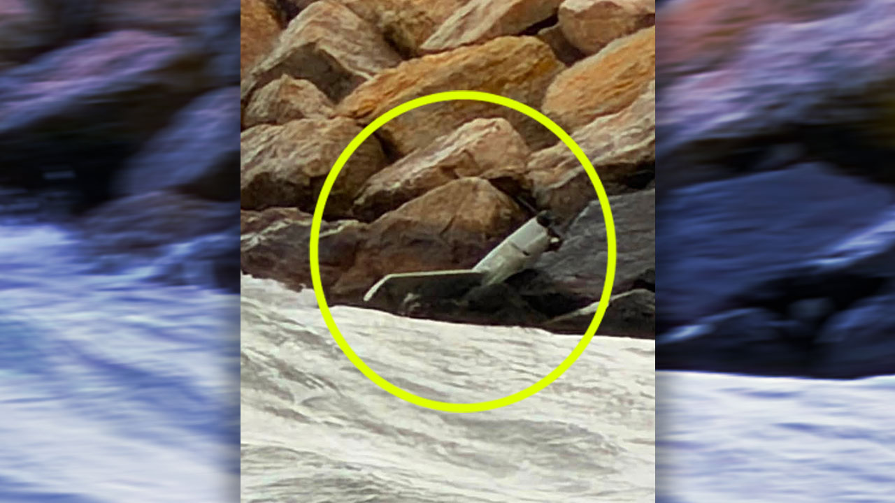 noi fragmente de drona gasite la costinesti zona obeliscului securizata de autoritati