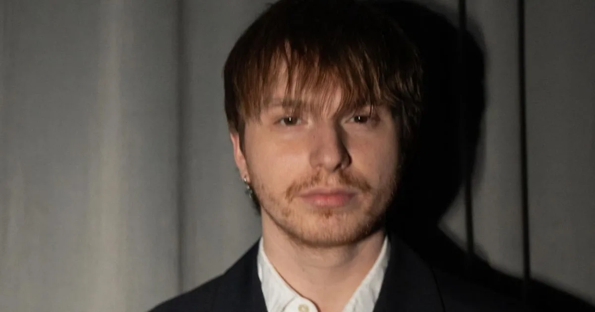 Zodier, artistul cu două vieți: programator și cântăreț