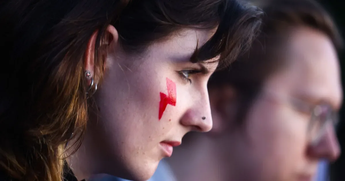 Proteste în întreaga Polonie: femeile cer dreptul la avort legal și gratuit 1 Proteste în întreaga Polonie: femeile cer dreptul la avort legal și gratuit